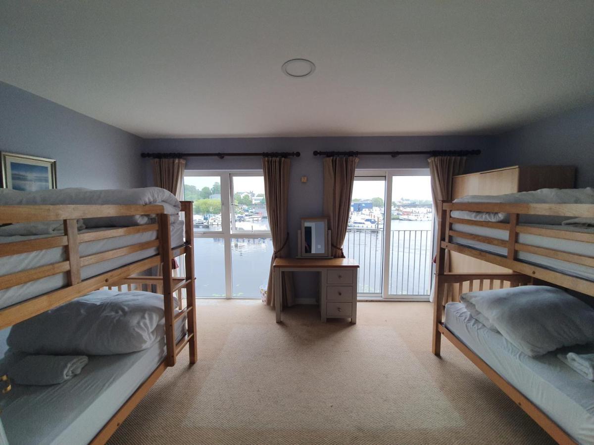 Five Bedroom Waterfront House Carrick on Shannon Εξωτερικό φωτογραφία