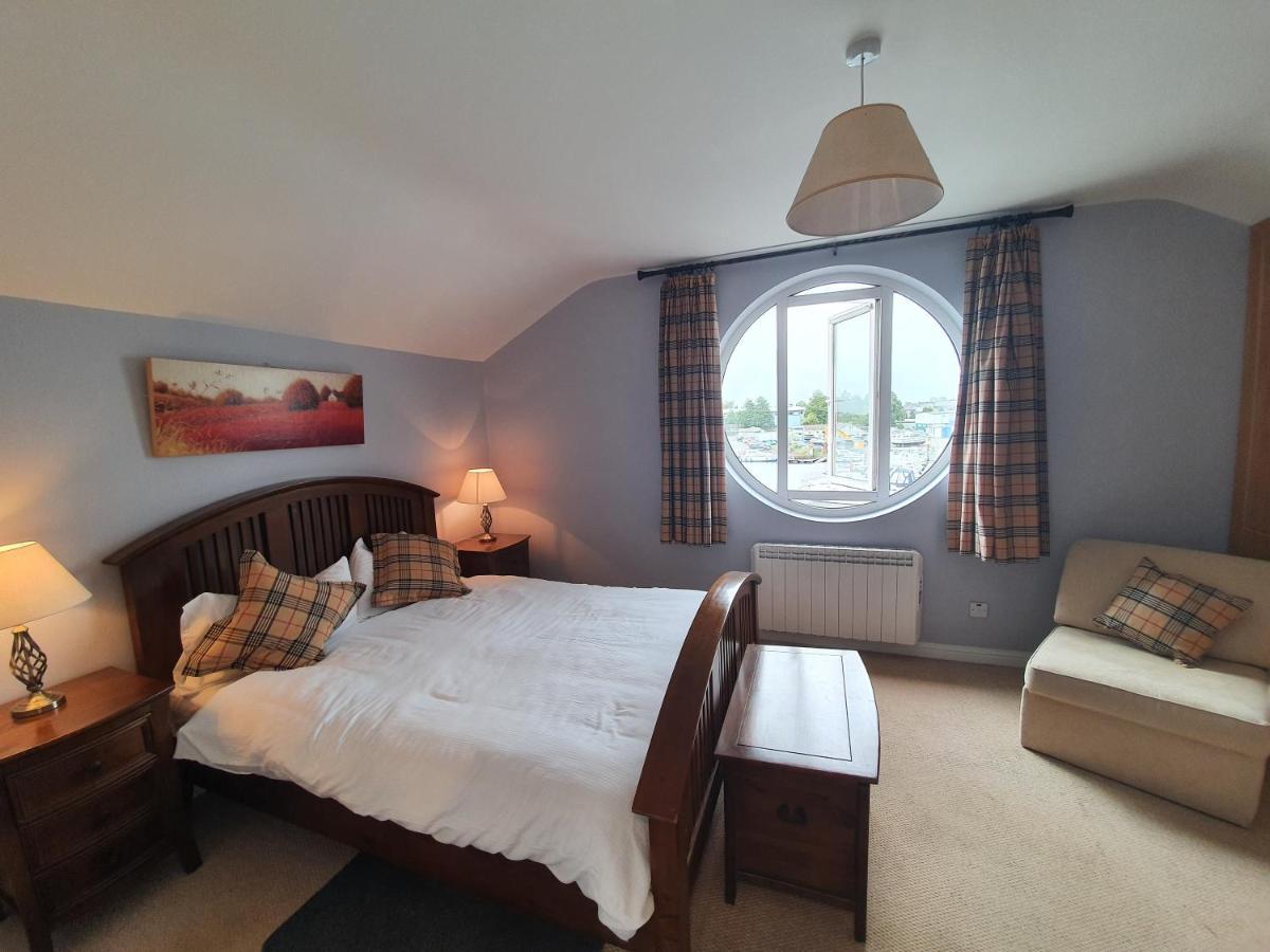 Five Bedroom Waterfront House Carrick on Shannon Εξωτερικό φωτογραφία
